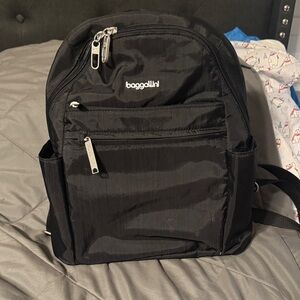 Baggallini Black Men's Backpack with Silver Accents